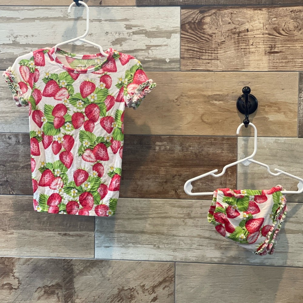 Ish Peanut Strawberry Ruffled Pjs
